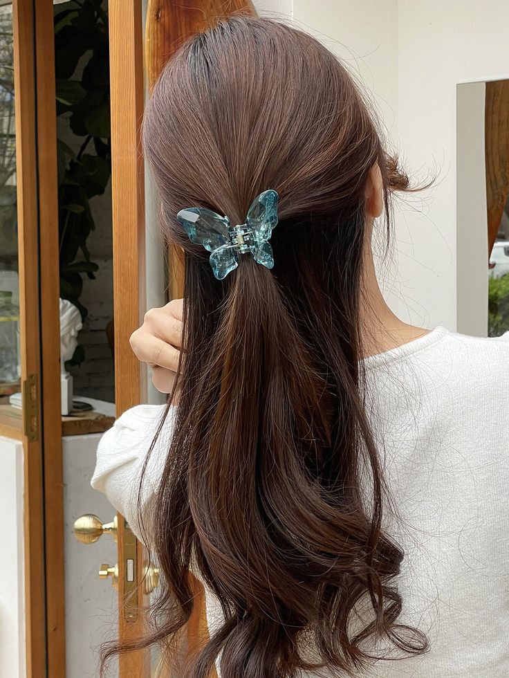3pcs Crystal Butterfly Claw Clips - Image 3