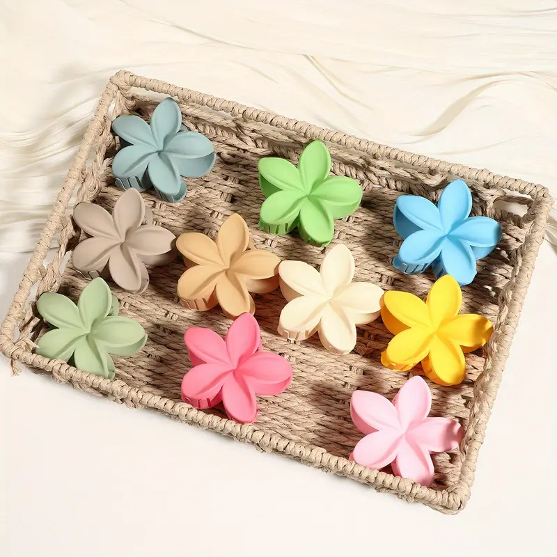 Small Matte Floral Clip - Image 2