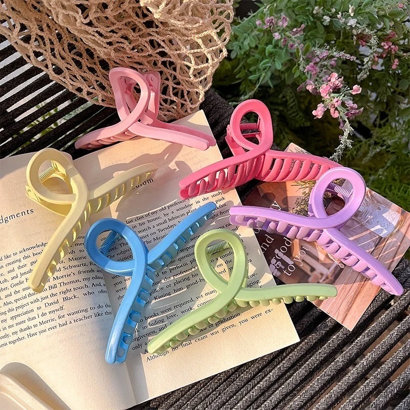 Twist Hair Claw - Image 2