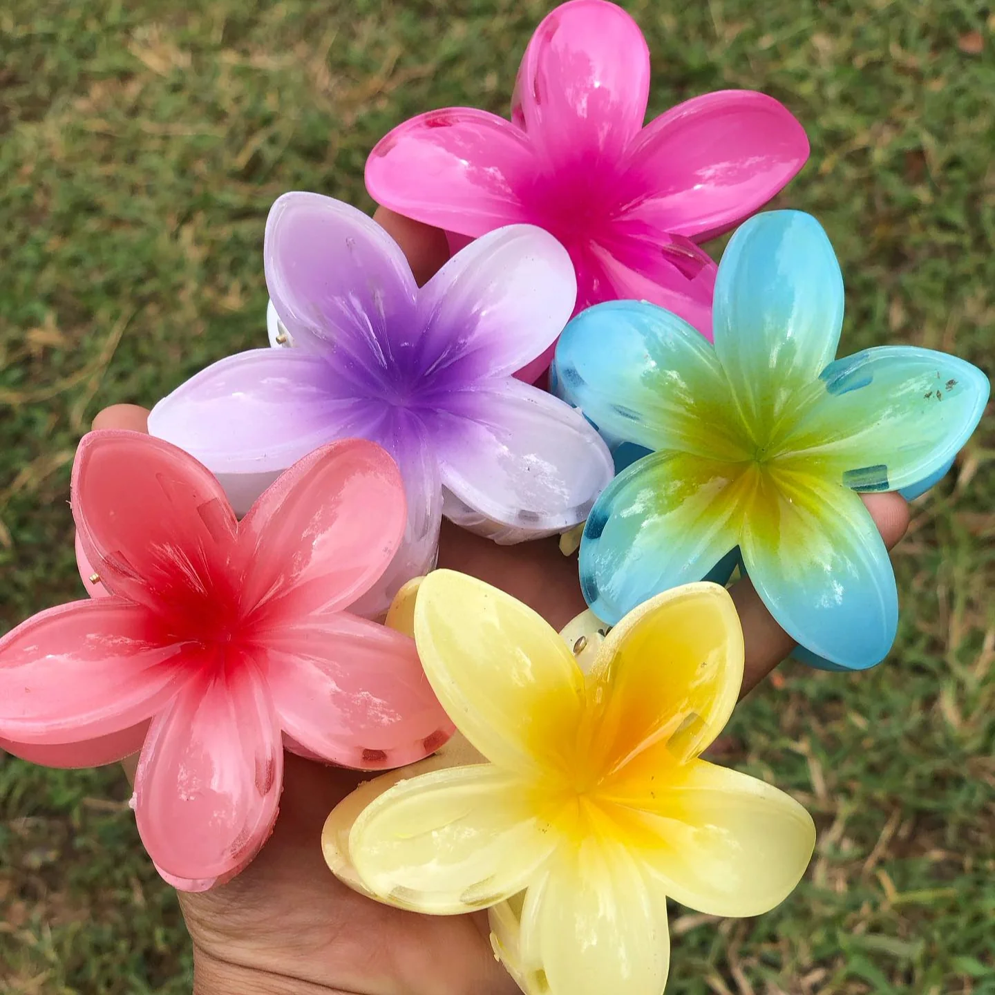 Medium Lotus Flower Claw Clip - Image 2