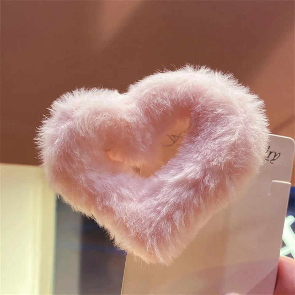 Love Plush Claw Clip - Image 4
