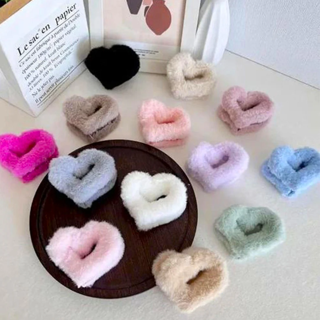 Love Plush Claw Clip - Image 6