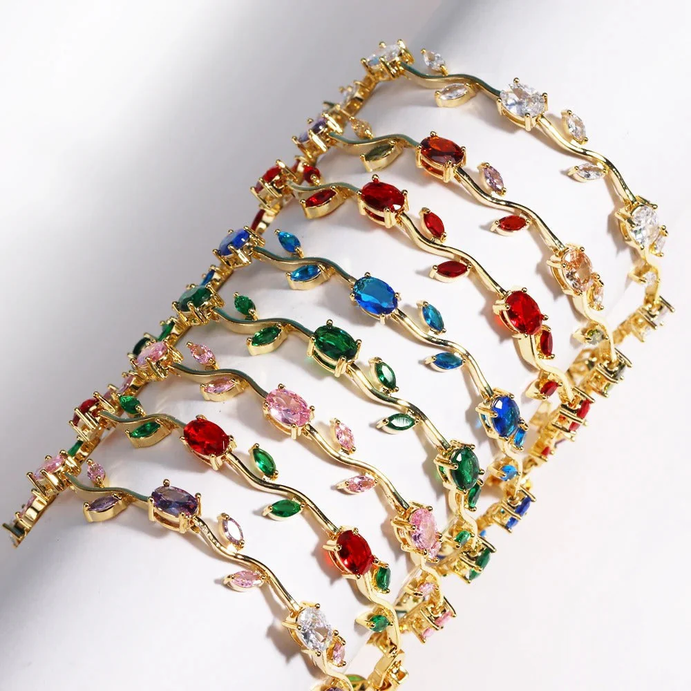 Majestic Tulip Bracelet (with box) - Image 3